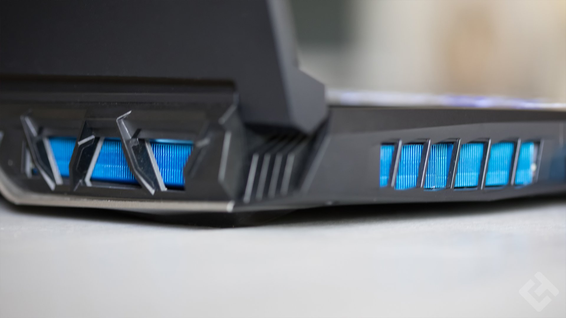 Acer Predator Helios 700 - Design Aération
