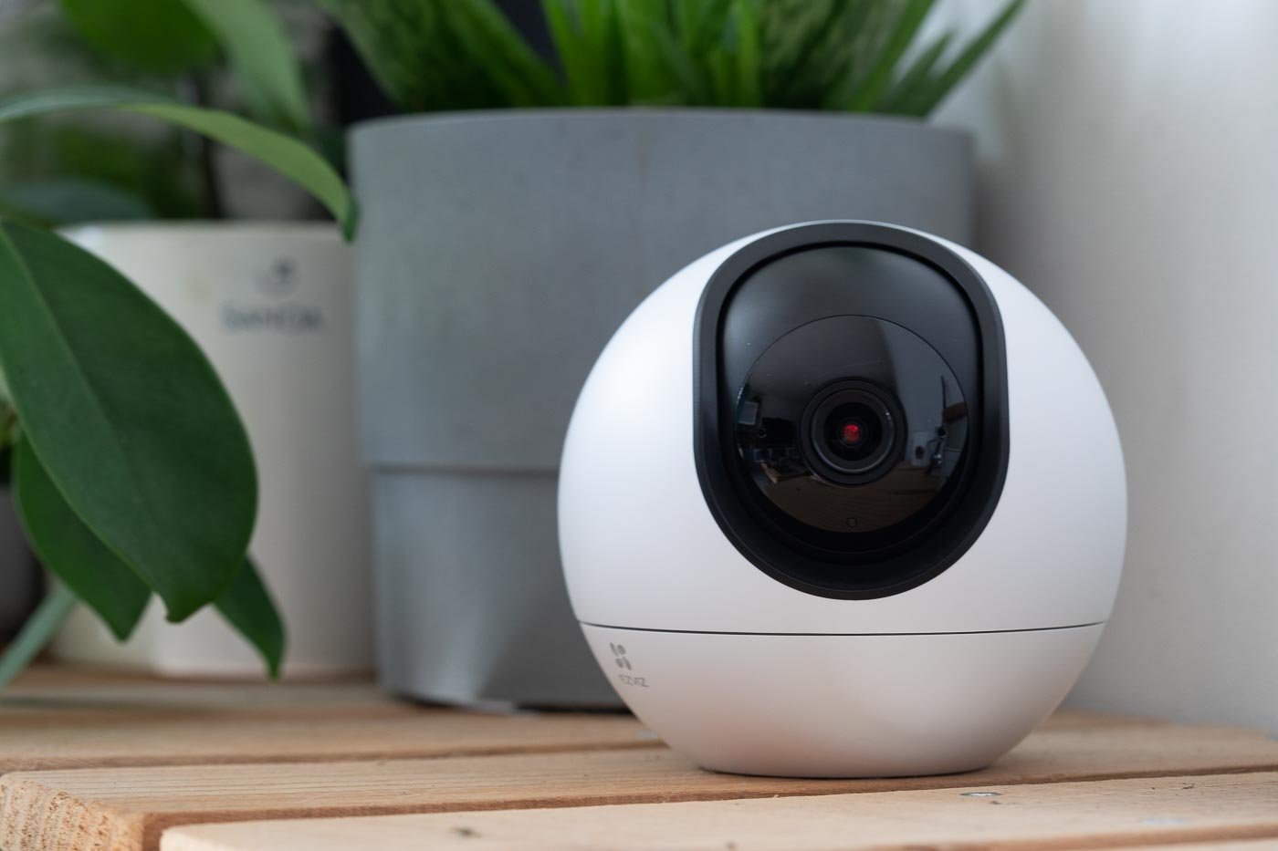 Test EZVIZ C6 2K+ : une caméra connectée haute performances