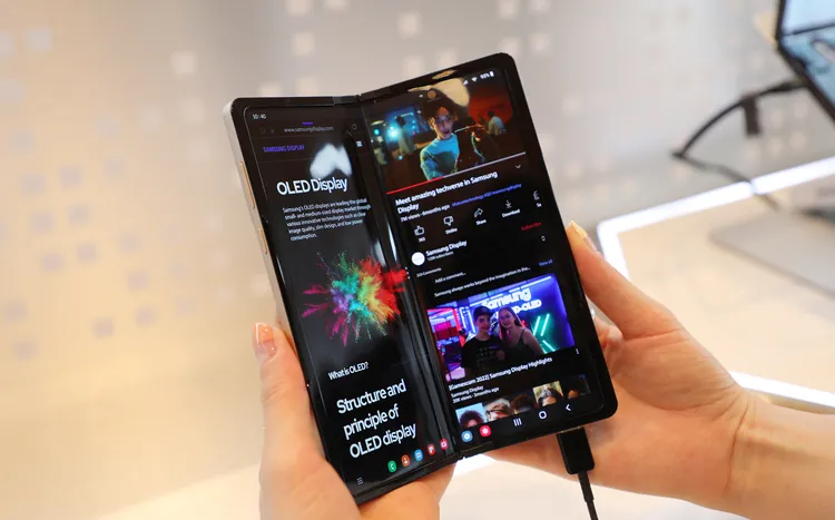 écran pliable 360° de samsung