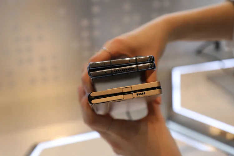 charniere goutte d'eau du samsung galaxy z fold 5