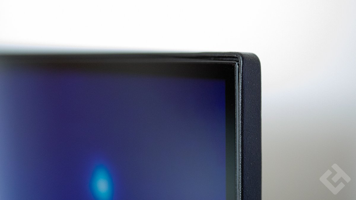 HiSense 55A7500F - Design Bords