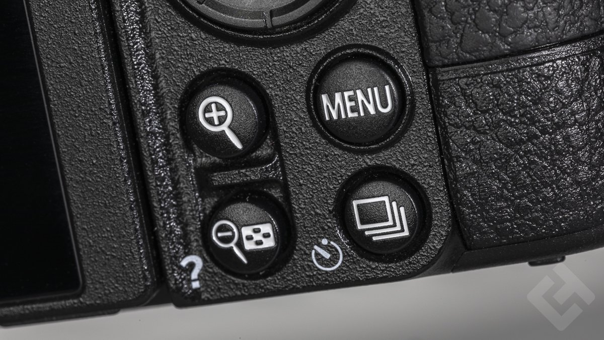 Nikon Z5 - Design