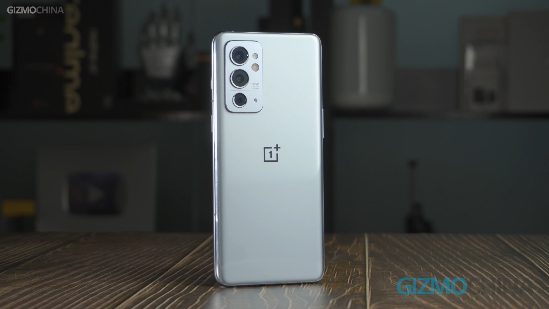 OnePlus 8 : Une mise à jour corrige de nombreux bugs logiciels