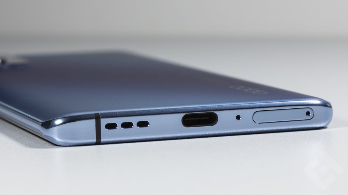 Oppo Reno 4 Pro 5G - Design bordure inférieur