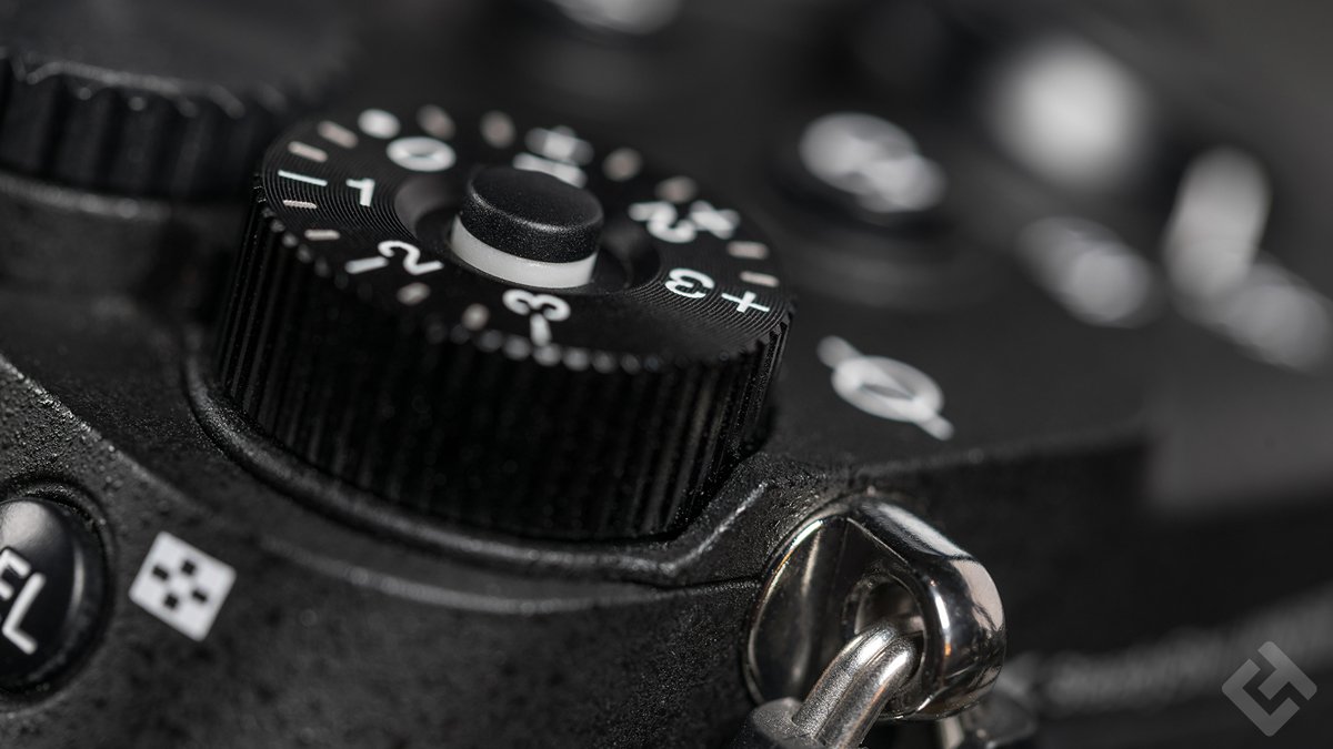 Sony A9 II - Design compensation flash