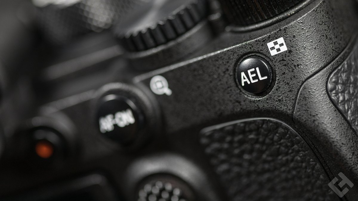Sony A9 II - Design touche AEL