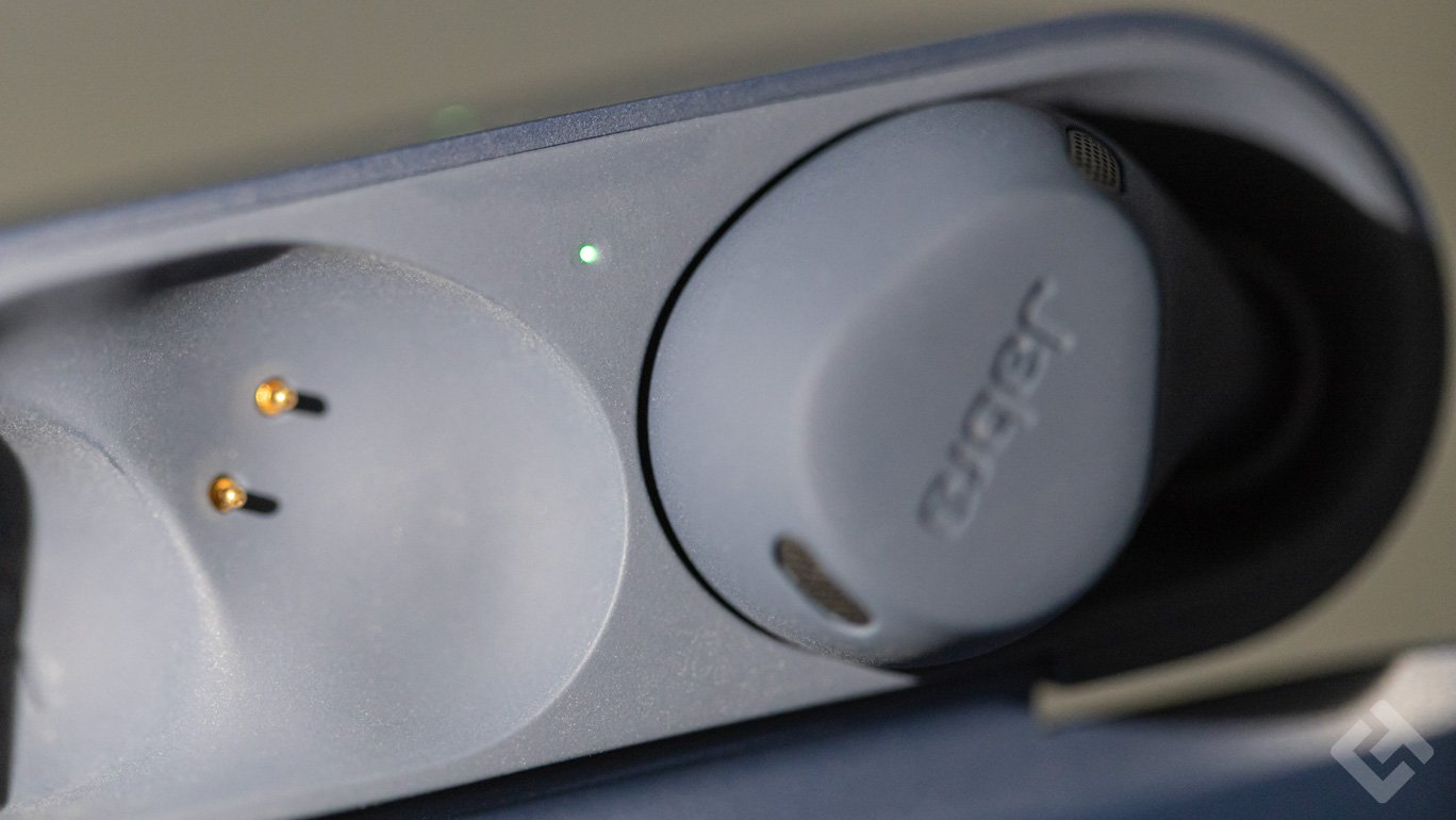 Test Jabra Elite 8 Active - Voyant d'état écouteurs