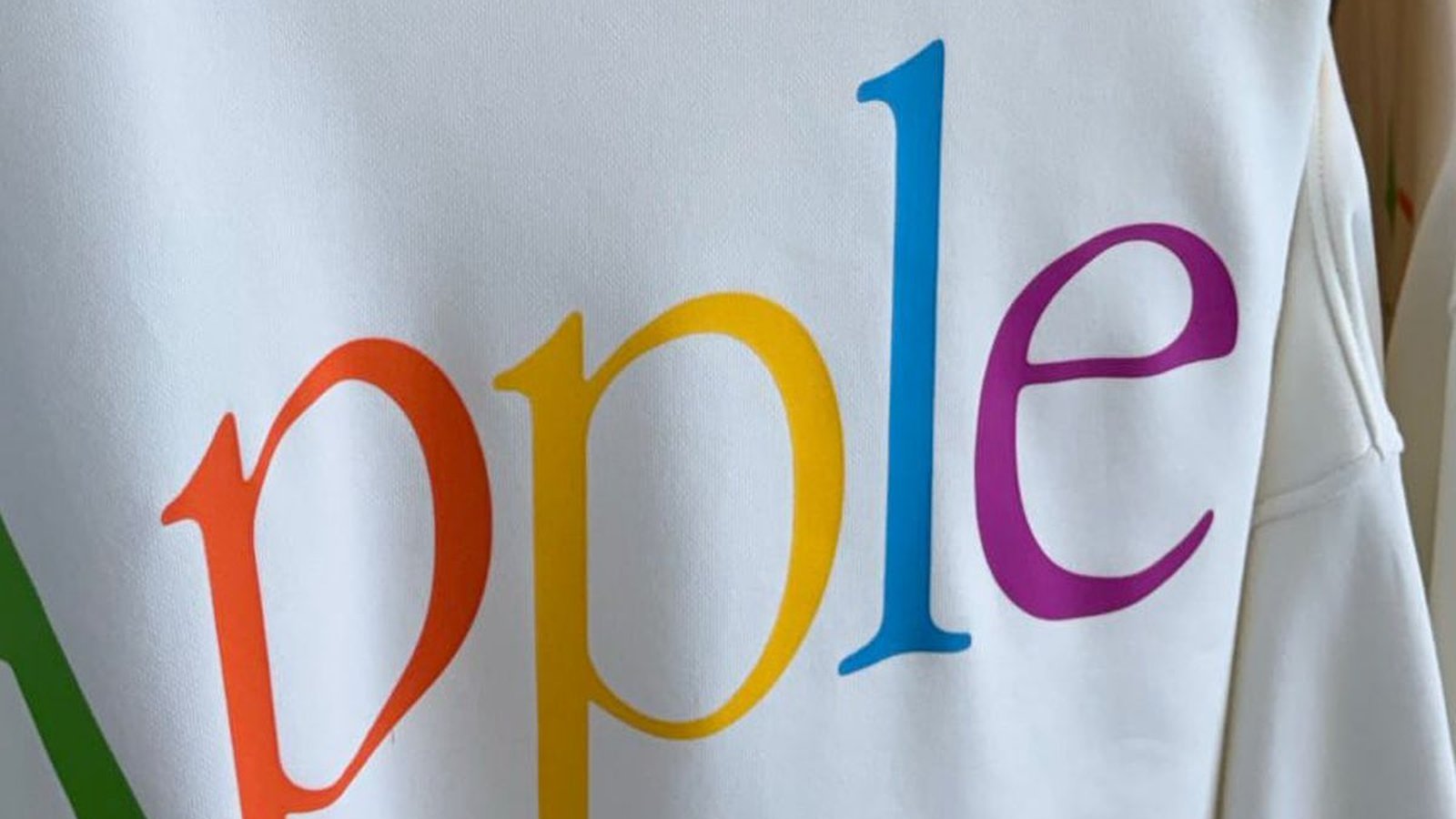 Apple ressort la typographie Garamond classique pour sa collection WWDC 2026
