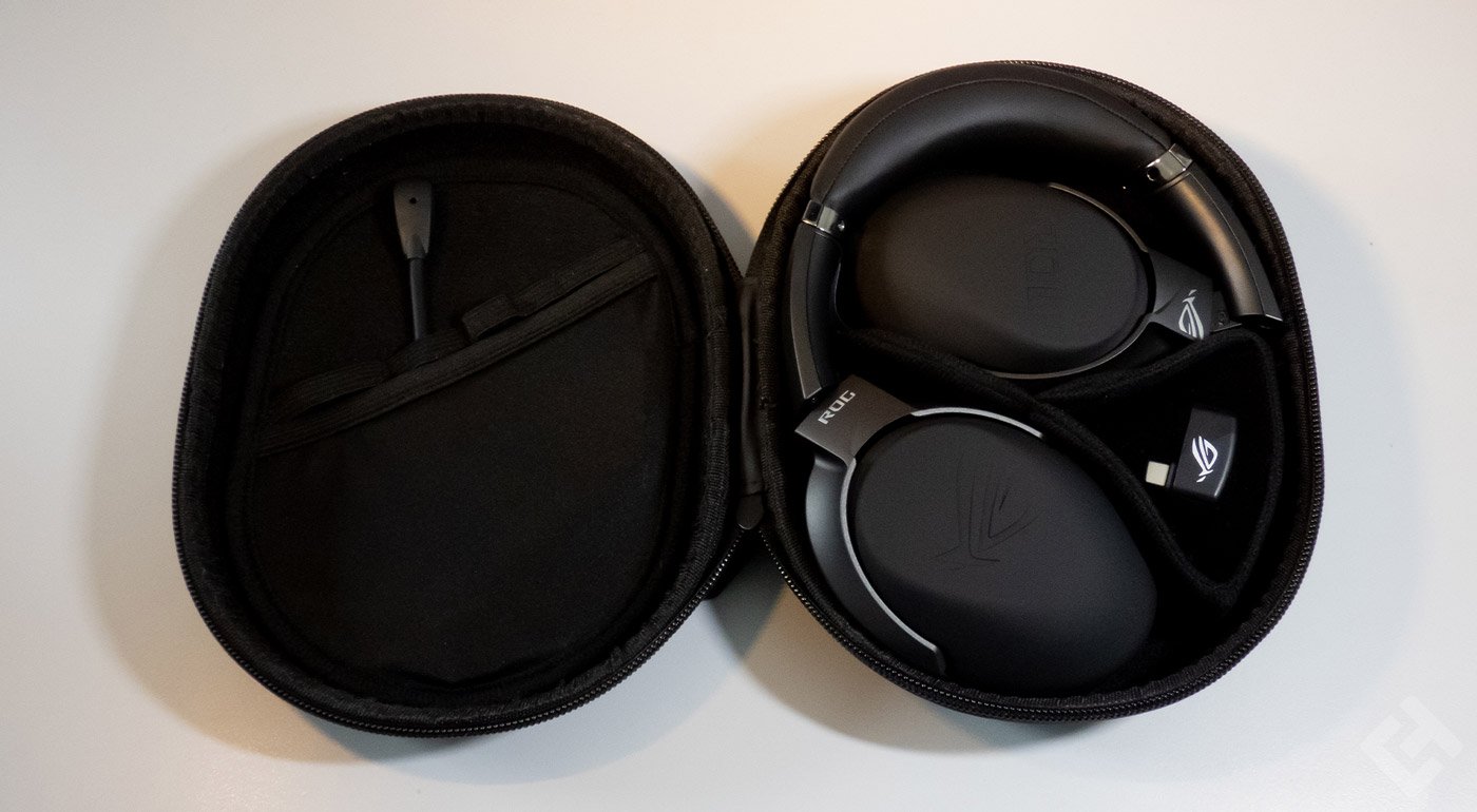 Intérieur de la housse du ROG Strix Go 2.4