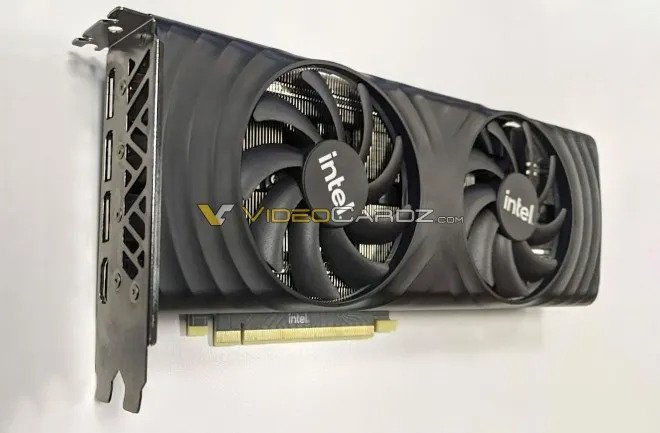 Carte graphique Intel : Une vidéo dévoile le GPU et ses dimensions