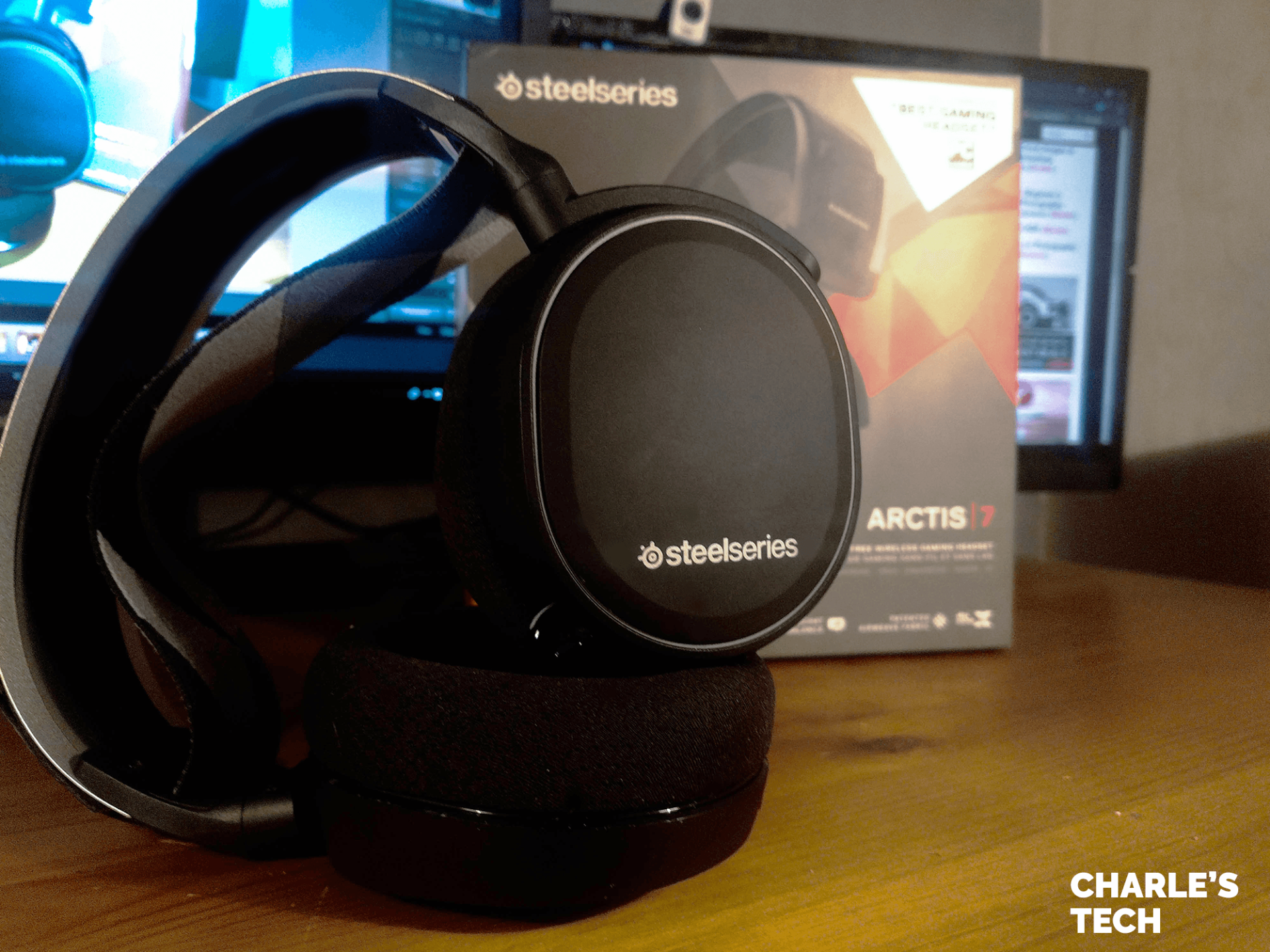 Test SteelSeries Arctis 7 : Un casque réellement sans fil !
