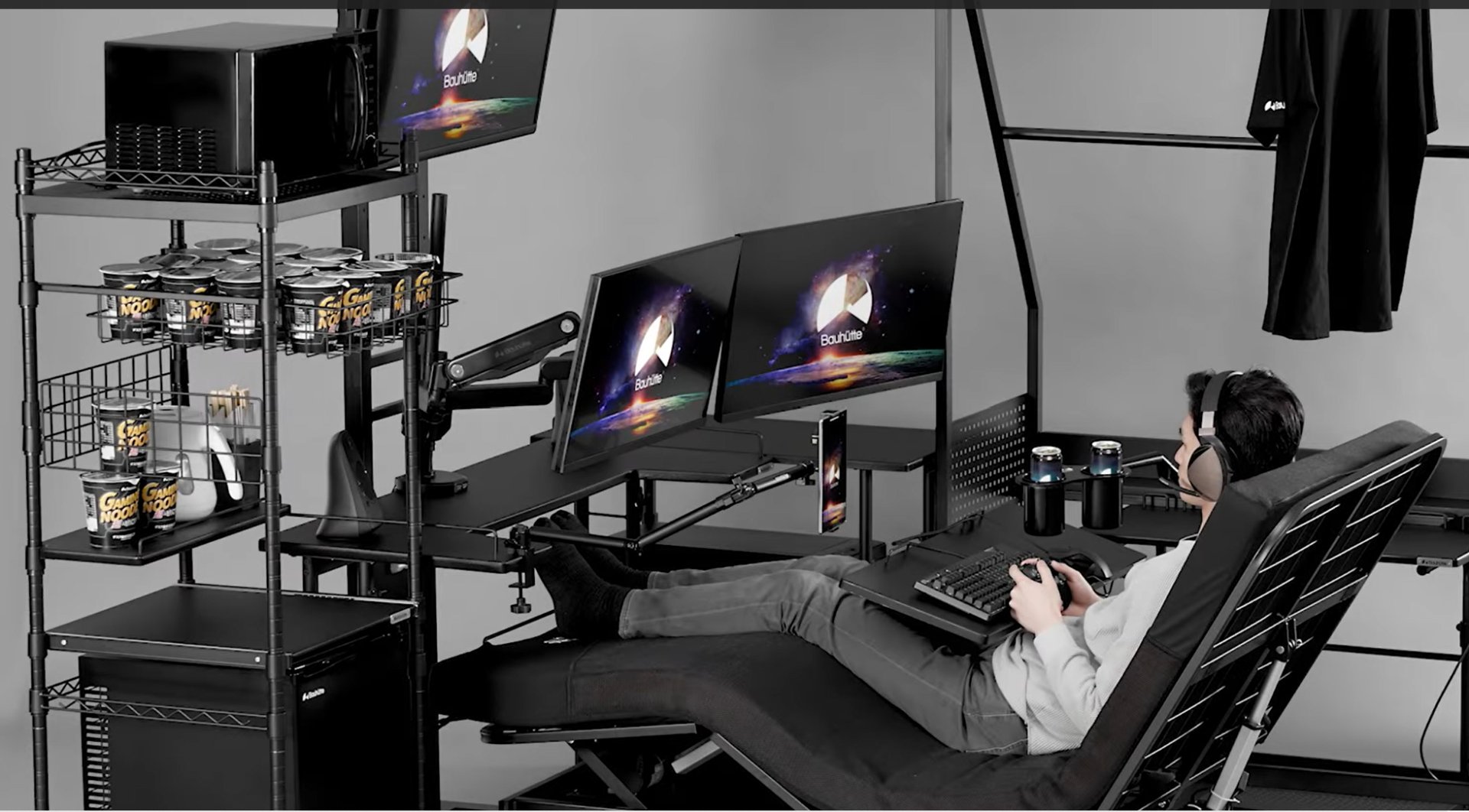 Le fabricant japonais Bauhutte lance un lit électrique de gaming