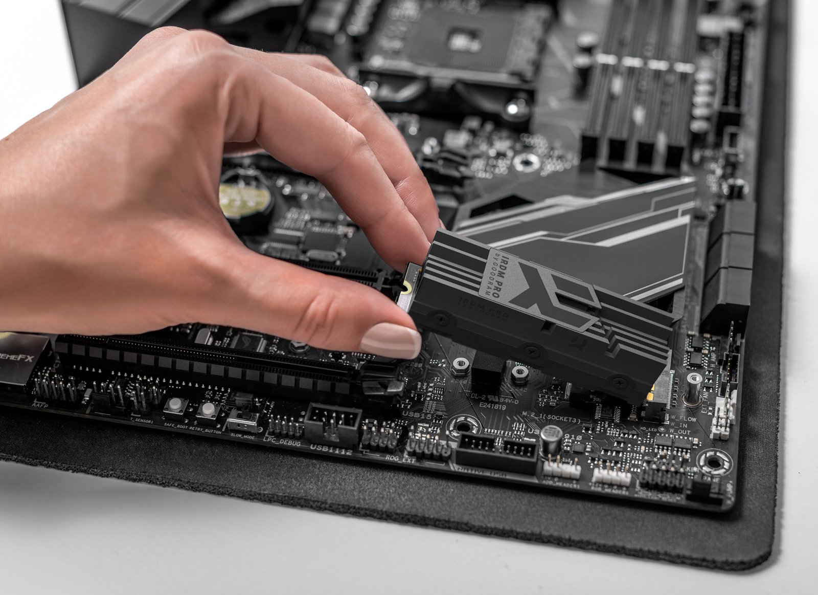 IRDM propose un nouveau SSD M.2 Pro ultra-rapide en PCIe 4