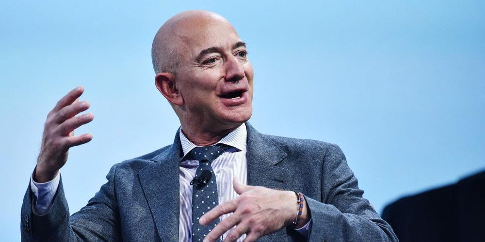 Amazon va à son tour se séparer de 10 000 employés