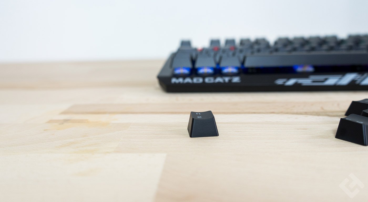 madcatz strike 4 test cherry mx