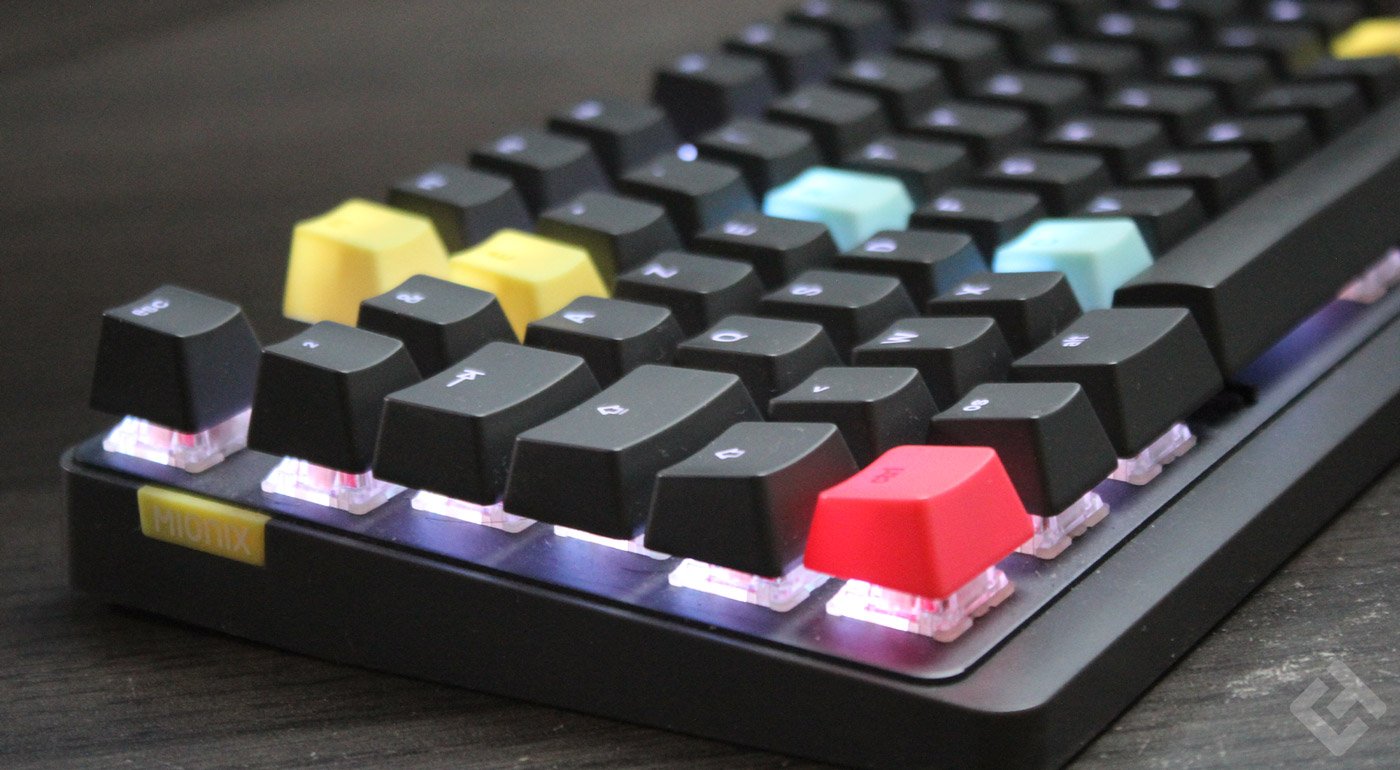 touches colorées du mionix wei