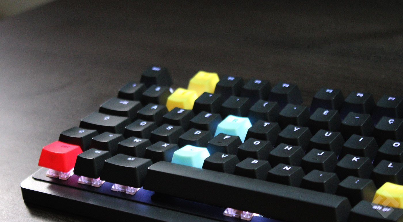 rgb du mionix wei
