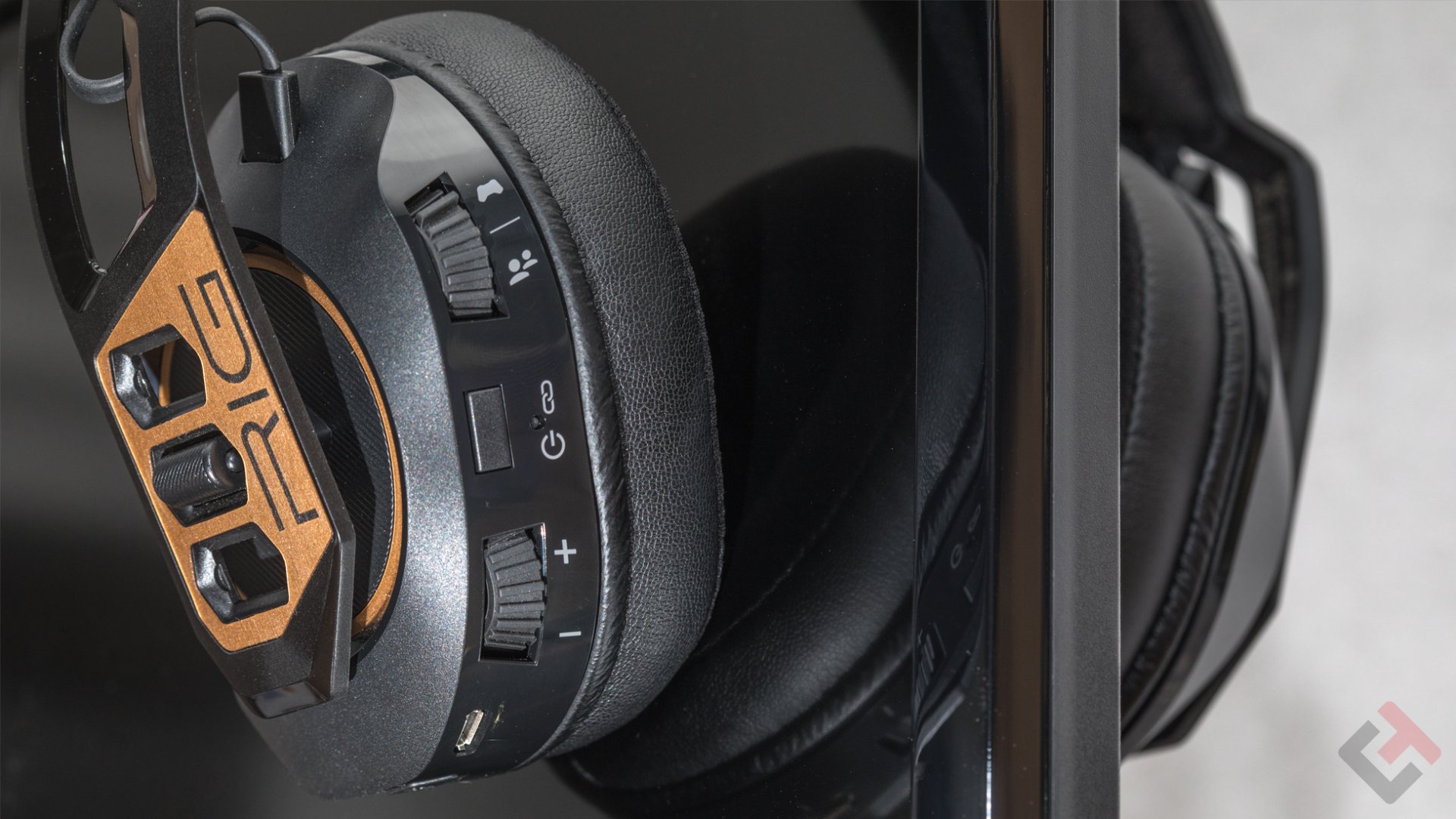 Plantronics RIG 700HD Commandes