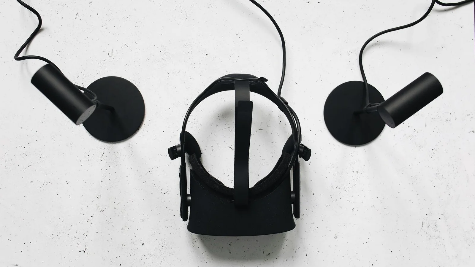 Kit complet casque VR Steam Frame avec capteurs de tracking noirs