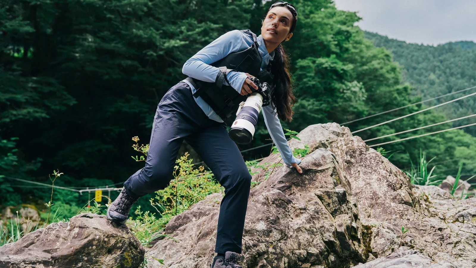 Sony lance deux téléobjectifs G Master sous un kilo pour sport et nature