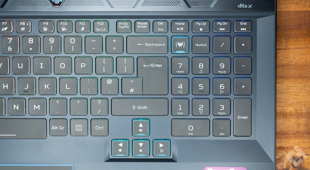 acer predator helios 500 clavier