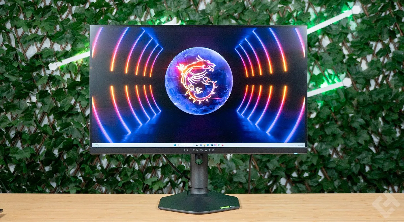 Alienware AW2724DM