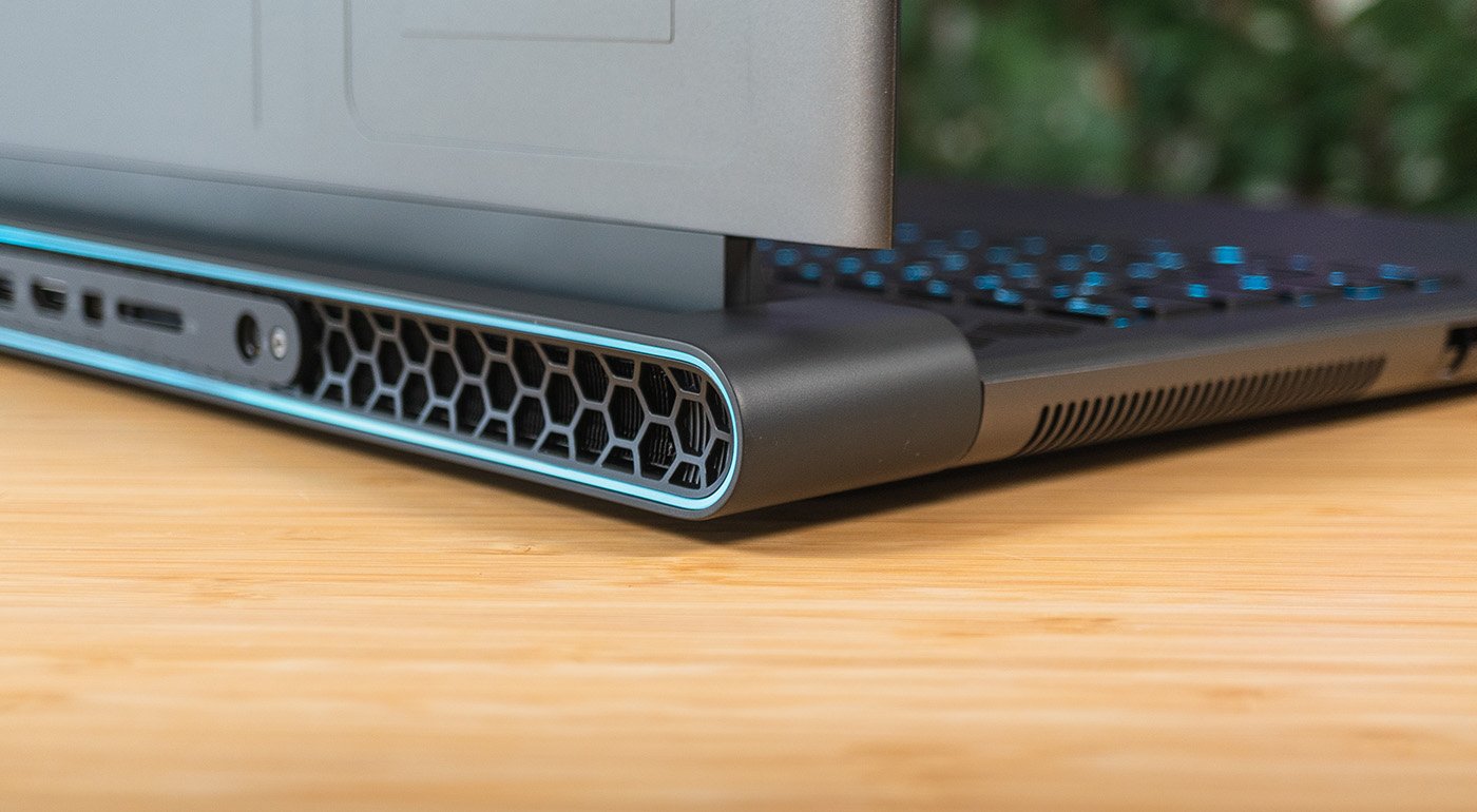 Menton Alienware M18 R1