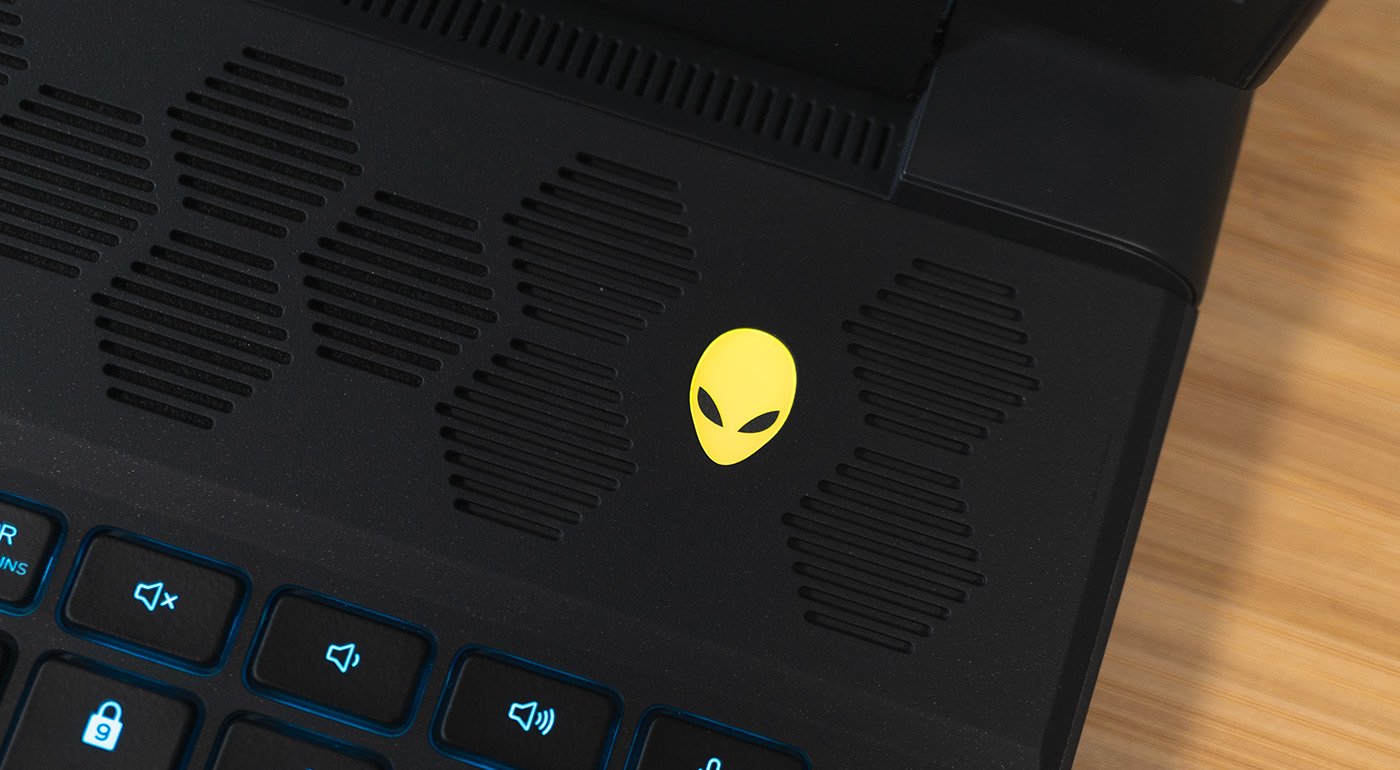 Bouton démarrage Alienware M18 R1