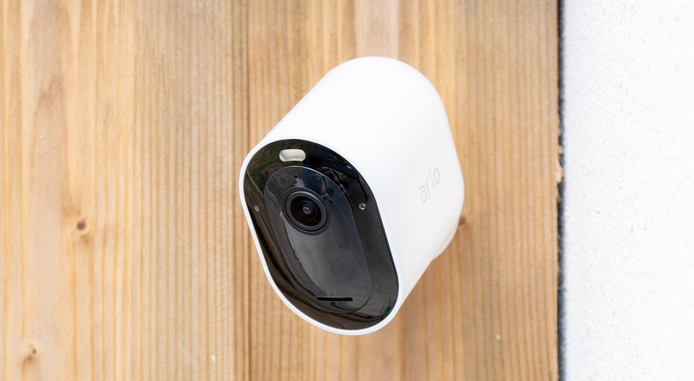 test arlo pro 4 caméra de surveillance