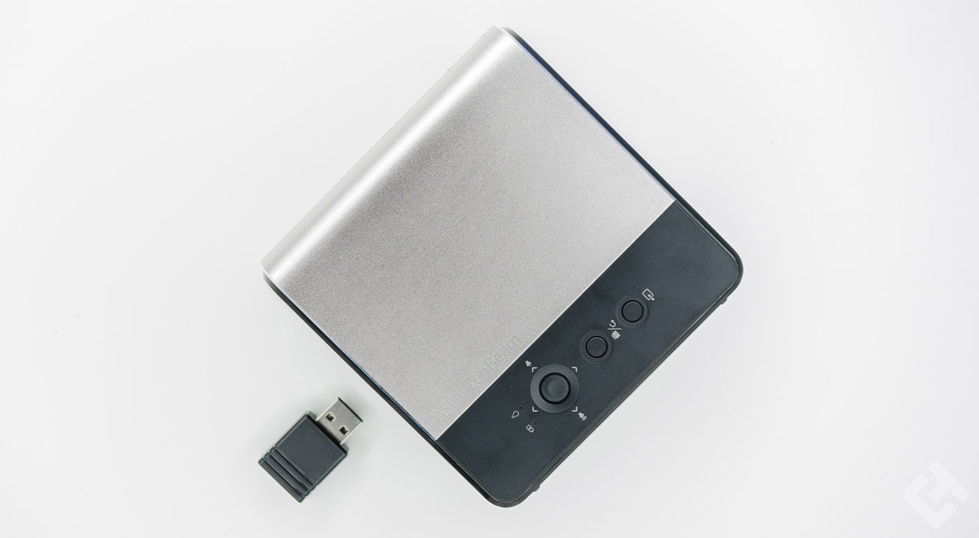 Asus ZenBeam E2 test