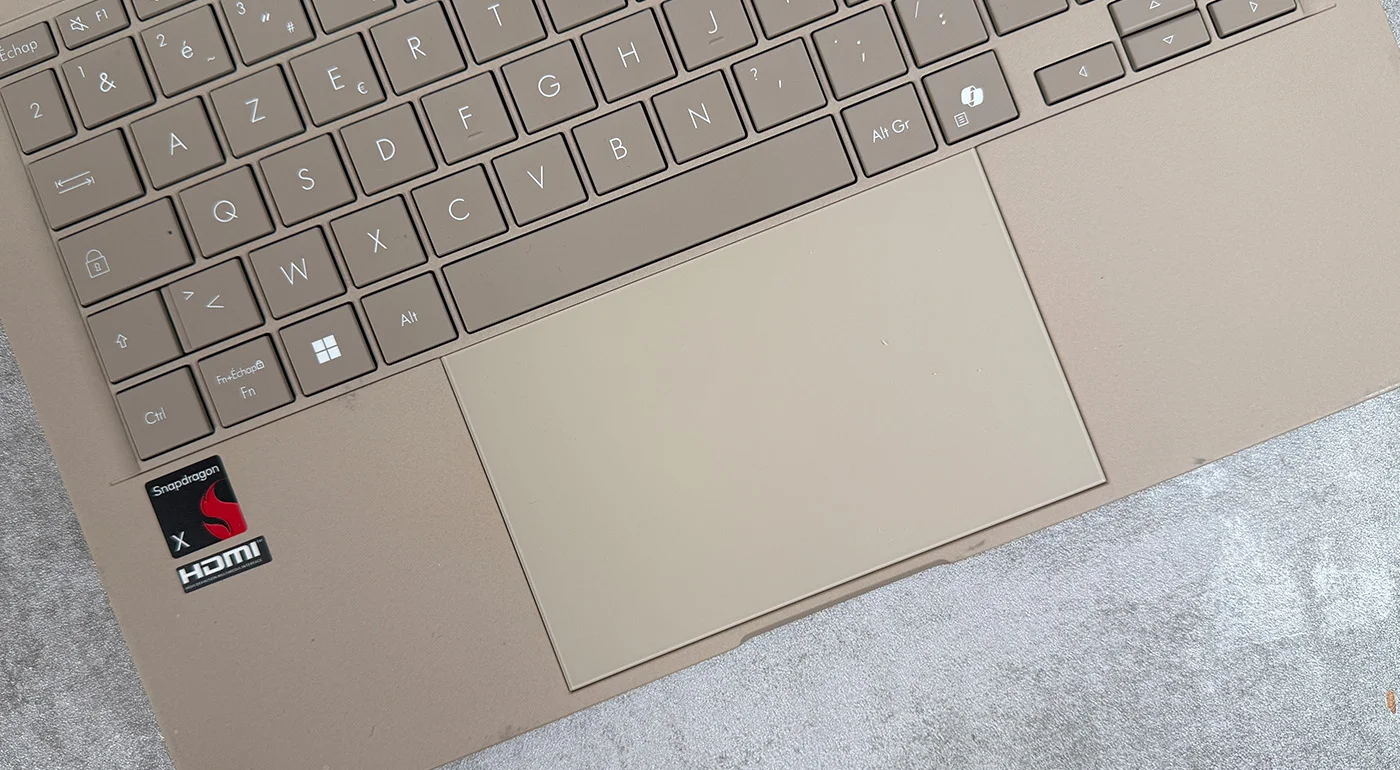test du asus zenbook a14