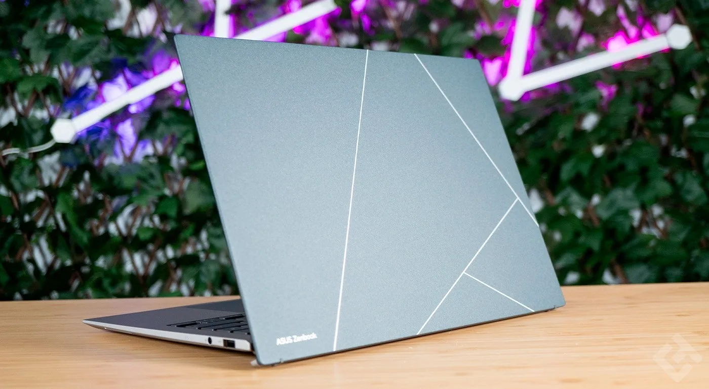 ASUS Zenbook S 13 OLED