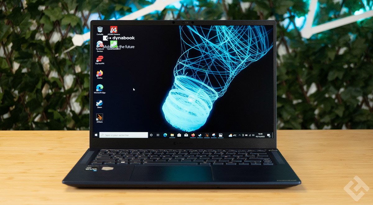 face avant du dynabook portégé x40l k