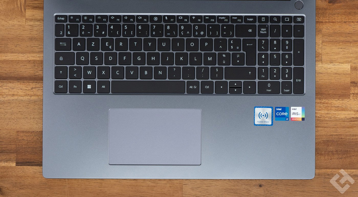 huawei matebook d16 clavier