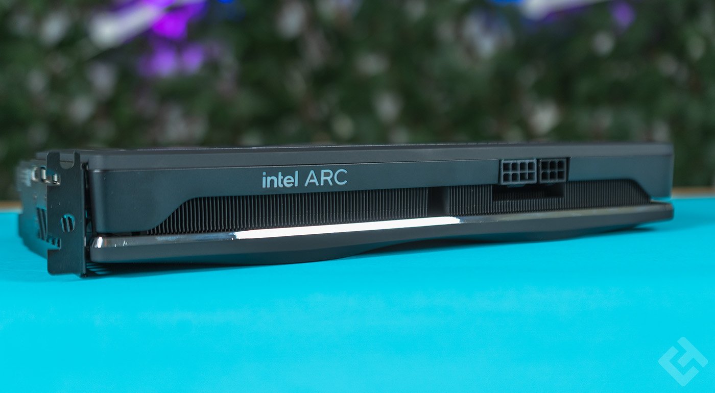 Dessus de la Intel Arc A750