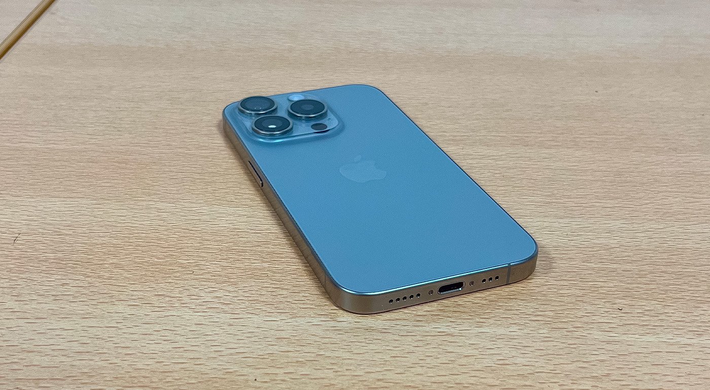 test iphone 15 pro 