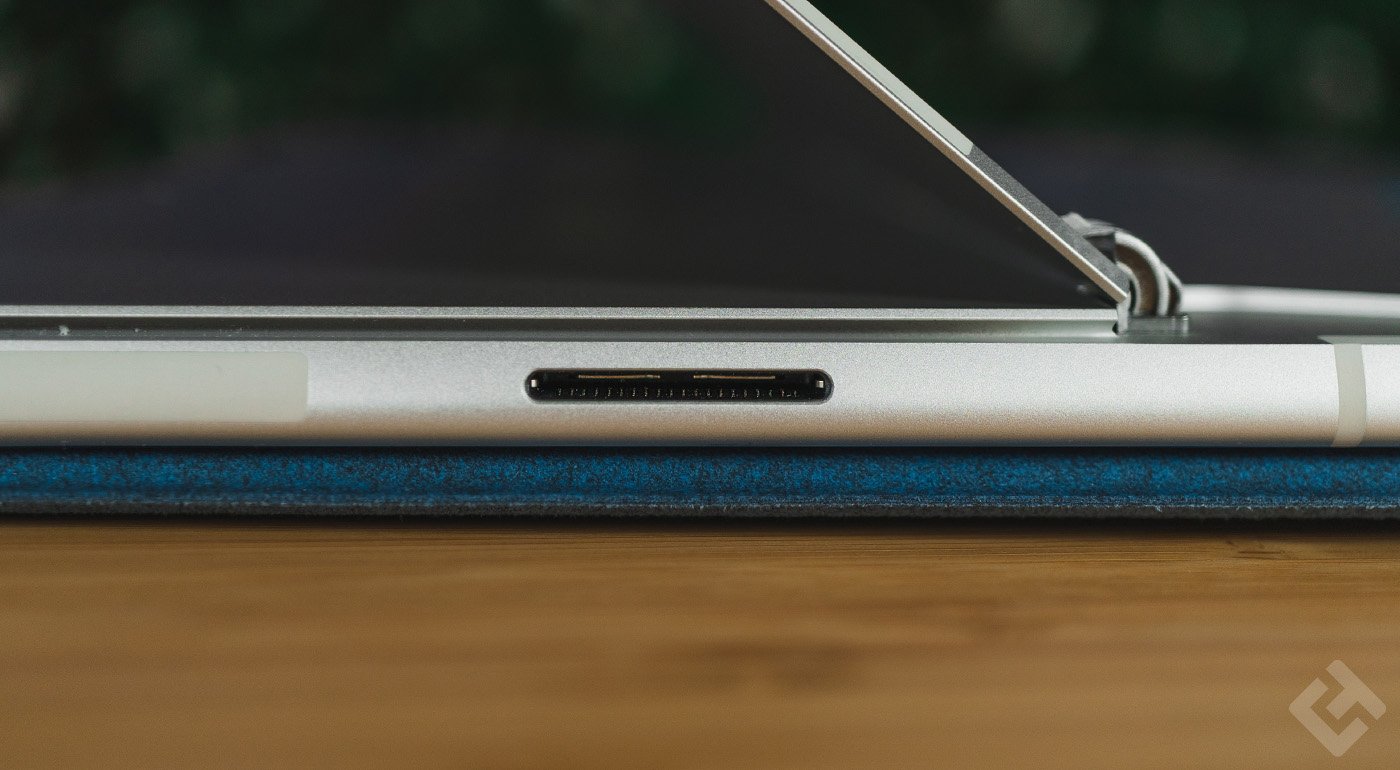 Port de recharge de la Microsoft Surface Pro 9