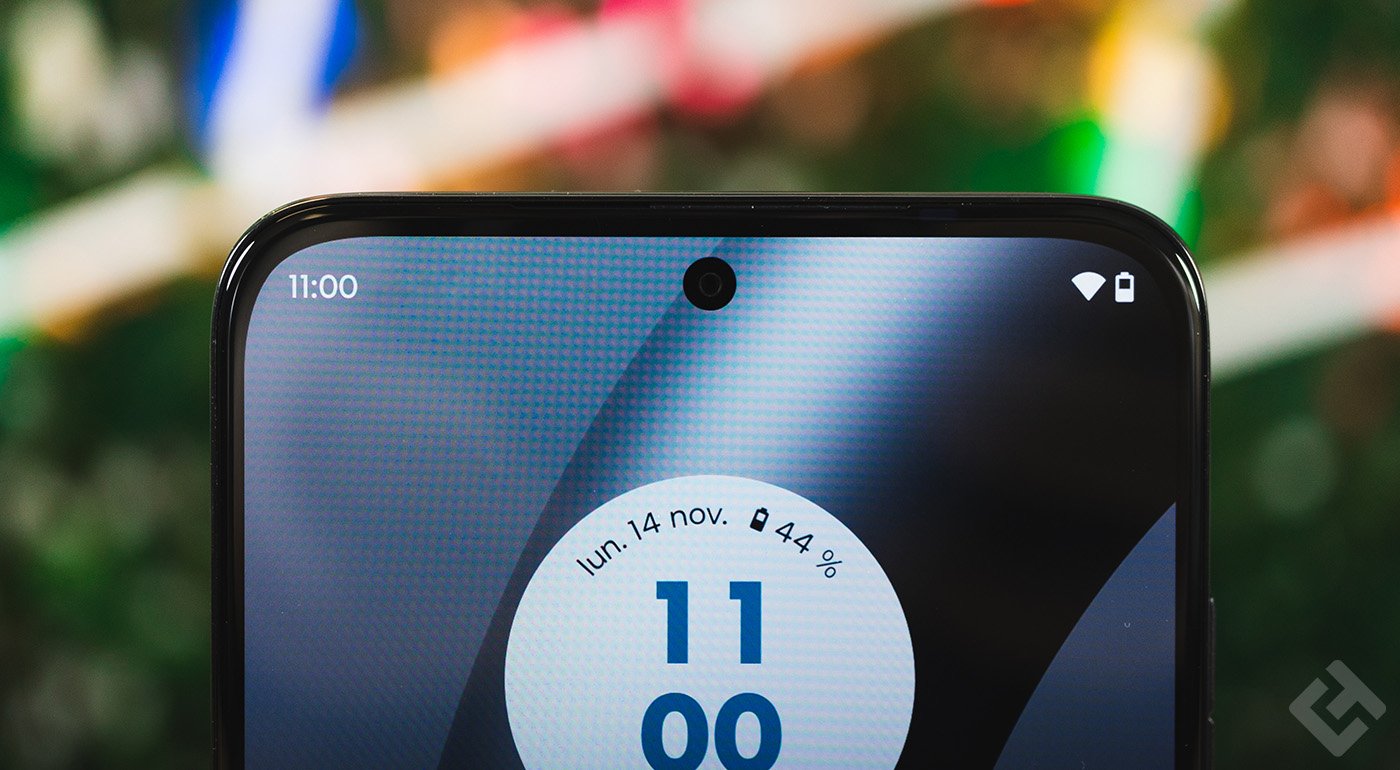 Caméra frontale du Motorola Edge 30 Neo