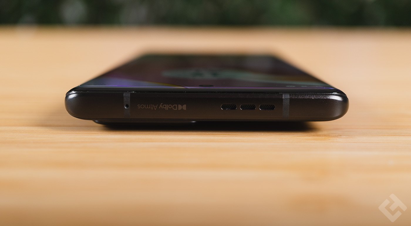 Dessus du Motorola Edge 40 Pro