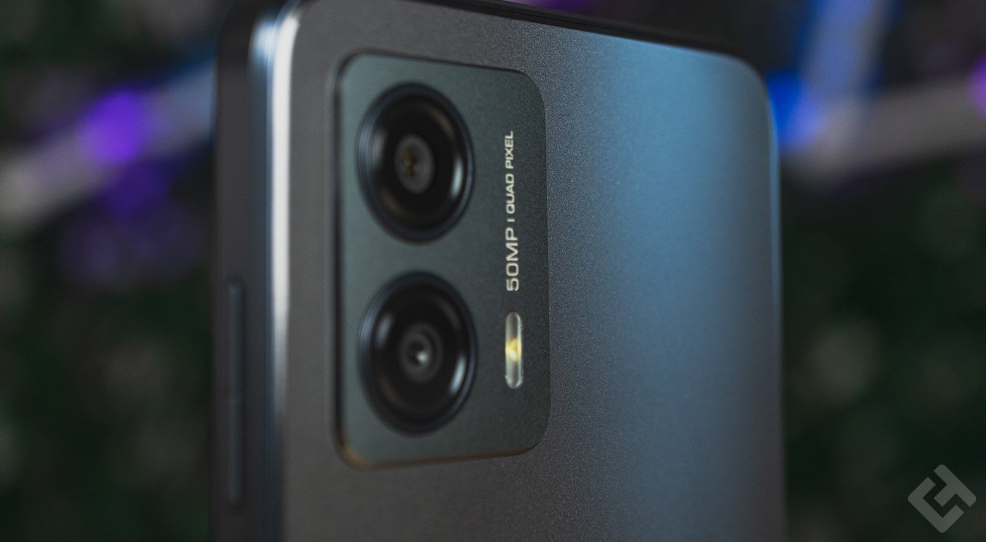 Inscription 50MP au dos du Motorola Moto G53