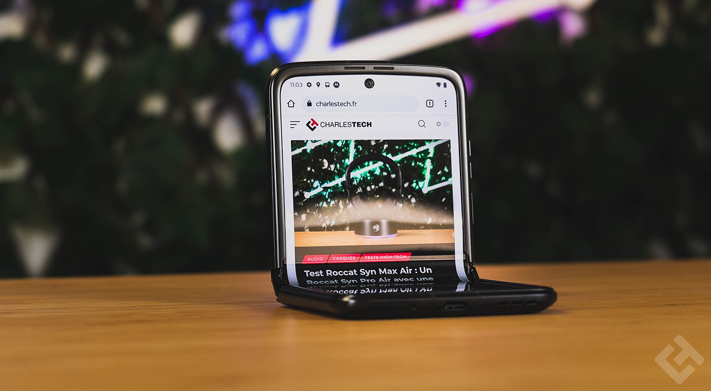 Ecran du Motorola Razr 2022