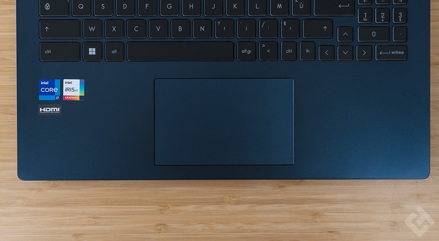 trackpad du msi modern 15 b13m 255fr