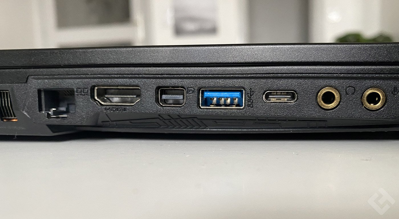ports usb MSI WE75 9TK
