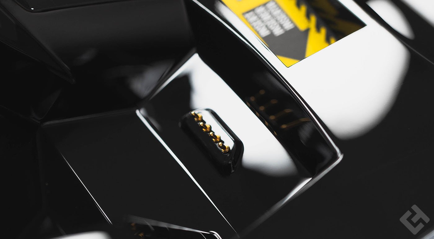 Connecteur du support du Nacon RIG 800 Pro HD
