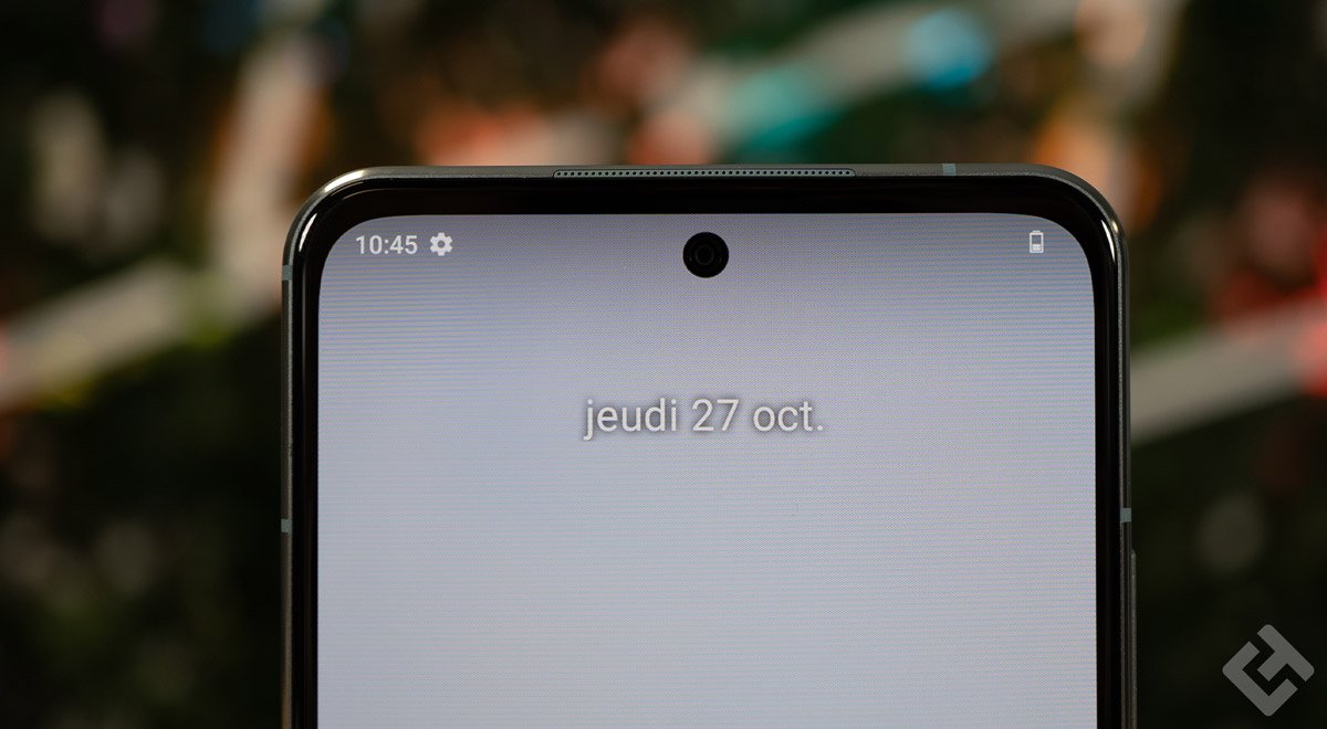 caméra frontale du nokia x30