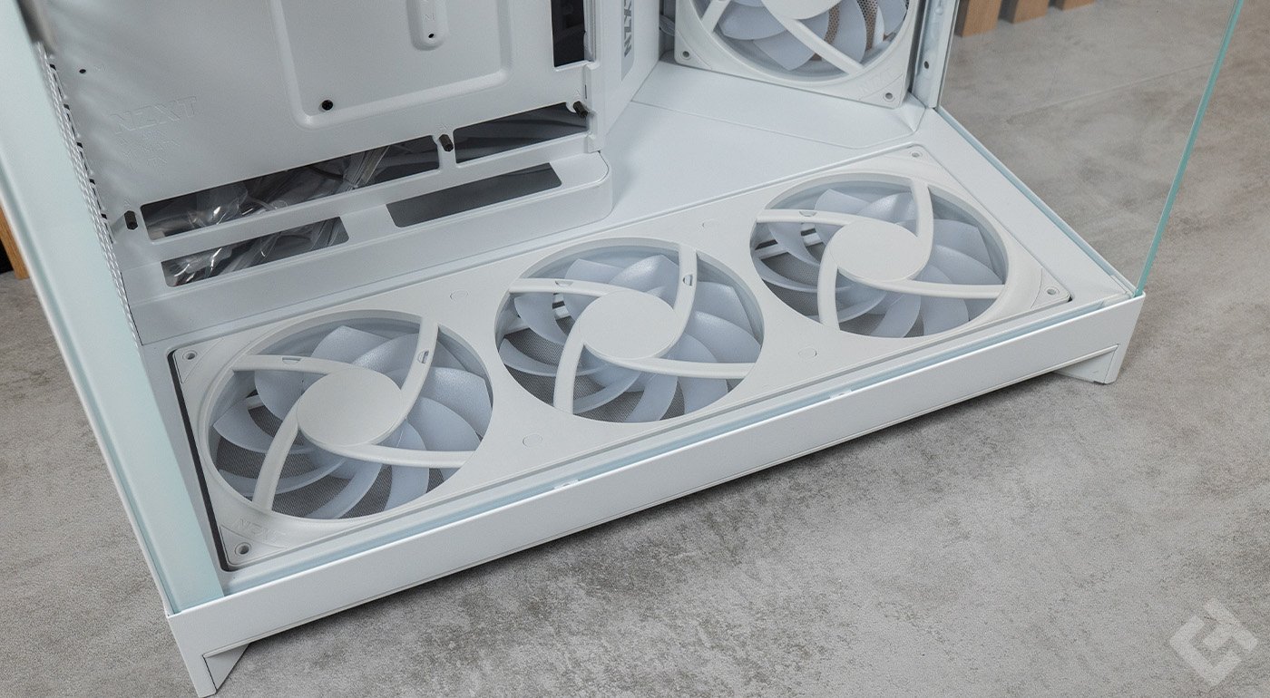 test du nzxt h9 flow 2025