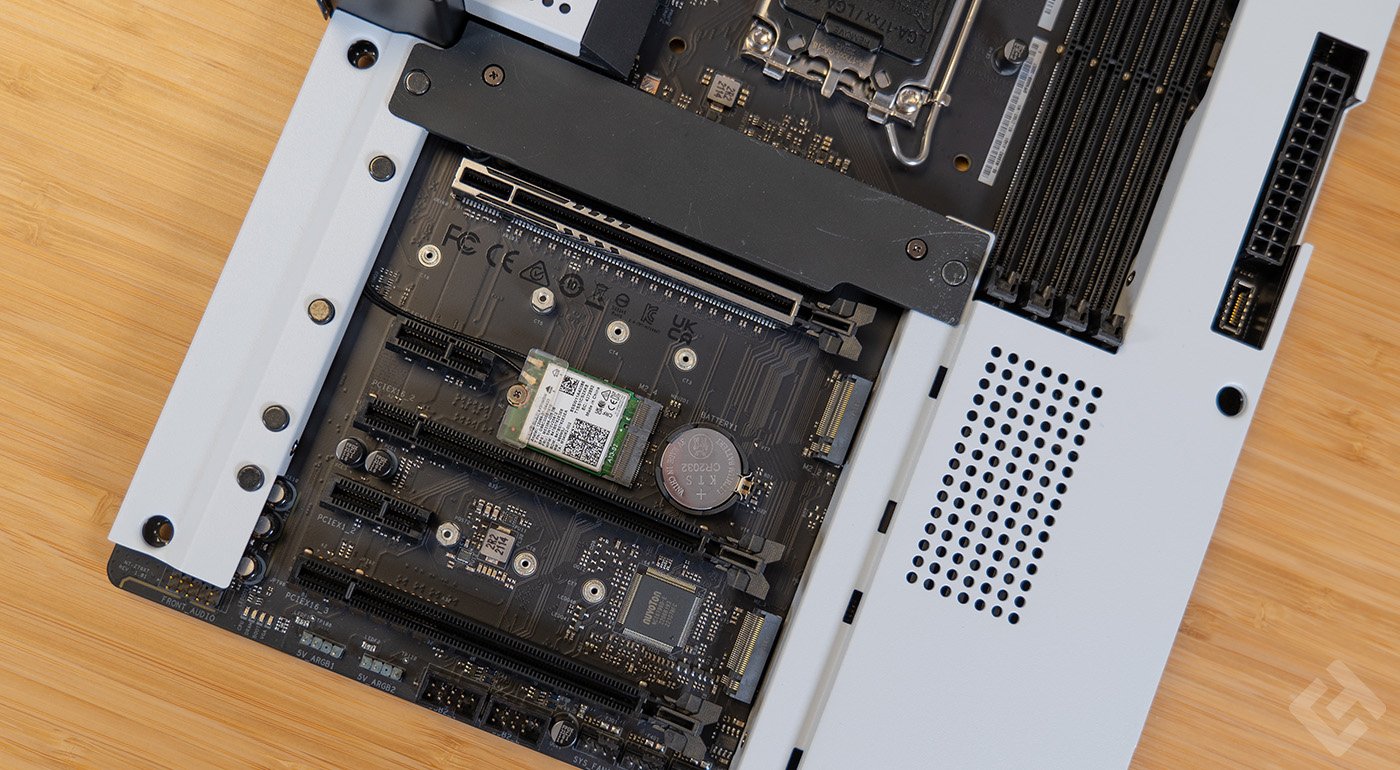 connecteurs pci de la nzxt n7 z790