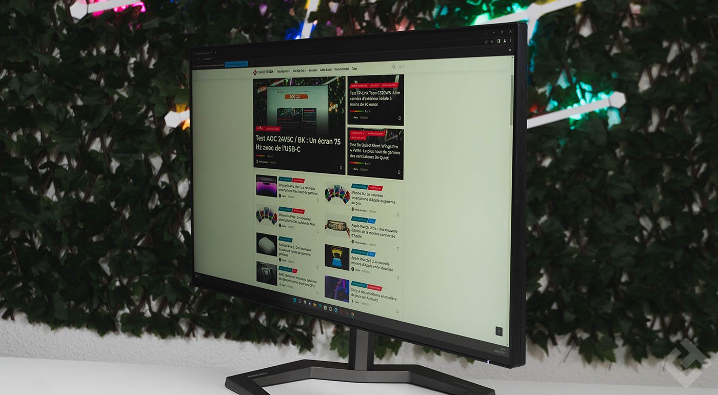 ergonomie philips momentum 27m1f5800