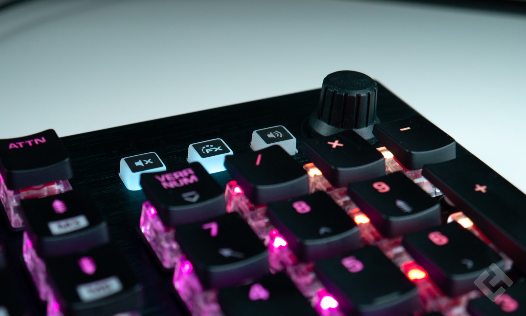Roccat Vulcan 121 AIMO avis