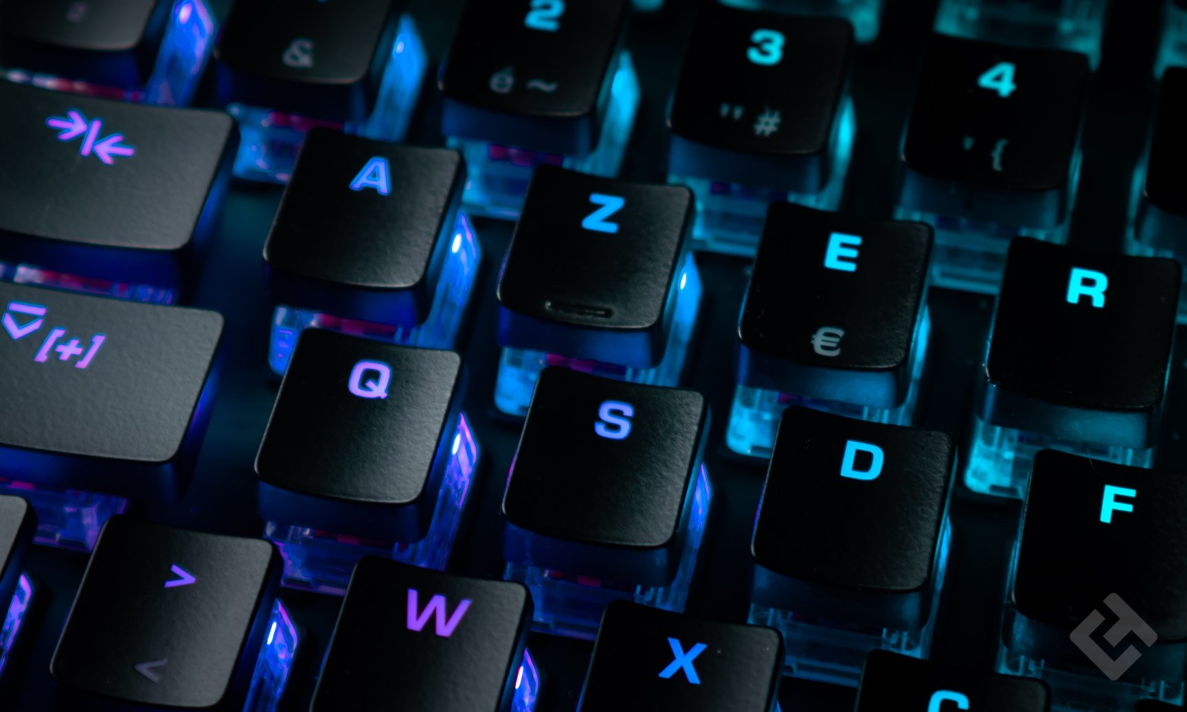 roccat 121 aimo test